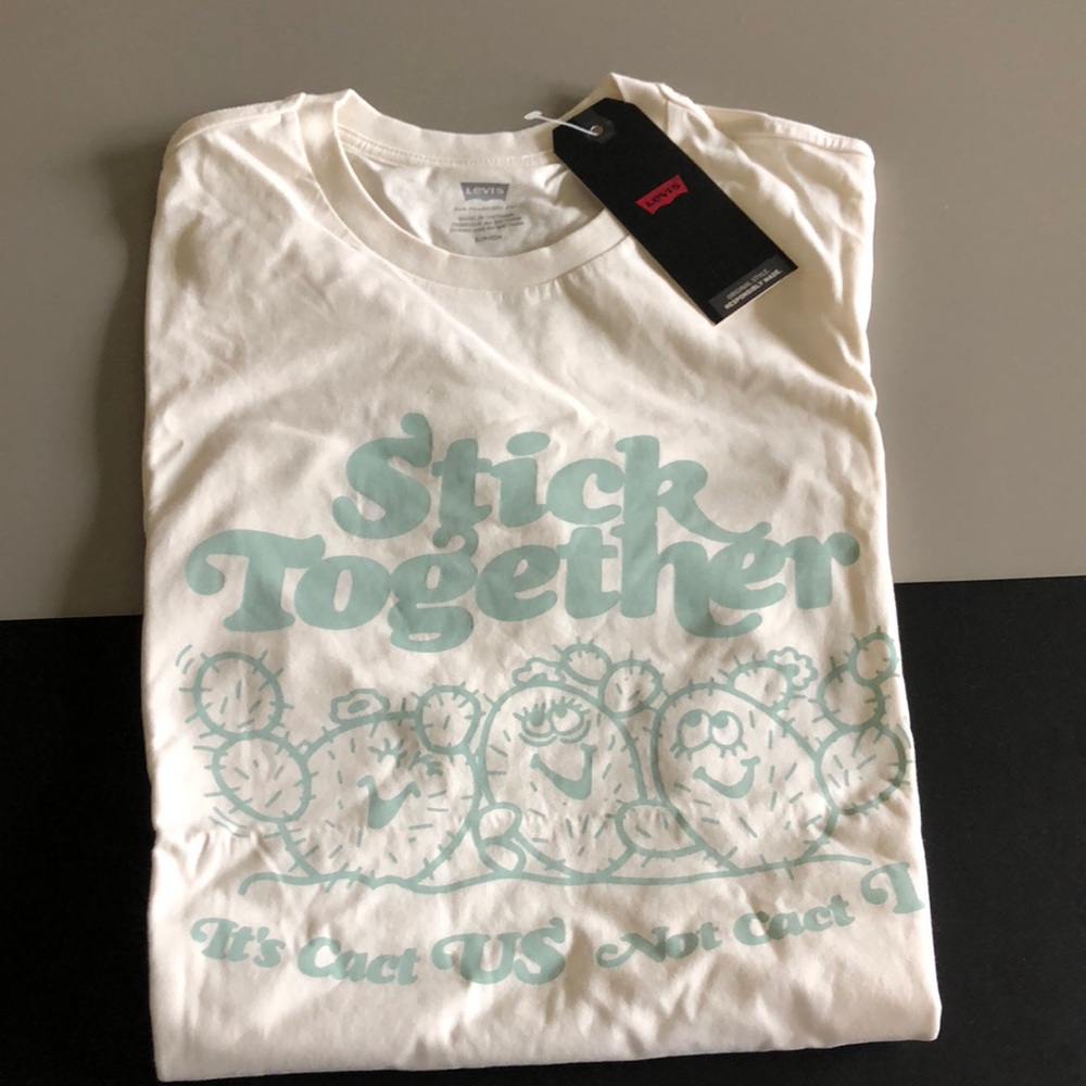 Levi’s cactus tee shirt